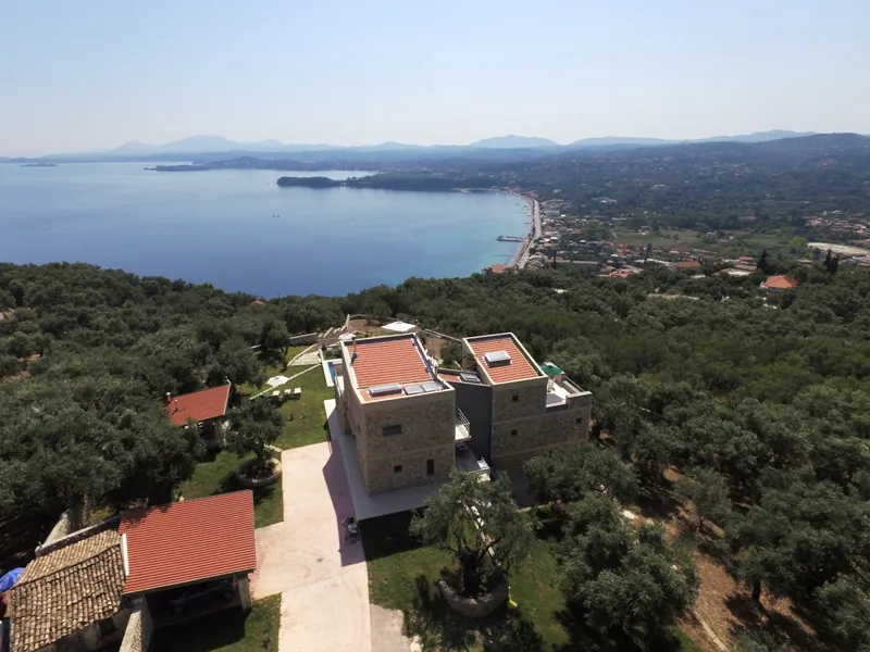 Villa 330 m² in Corfu - 2