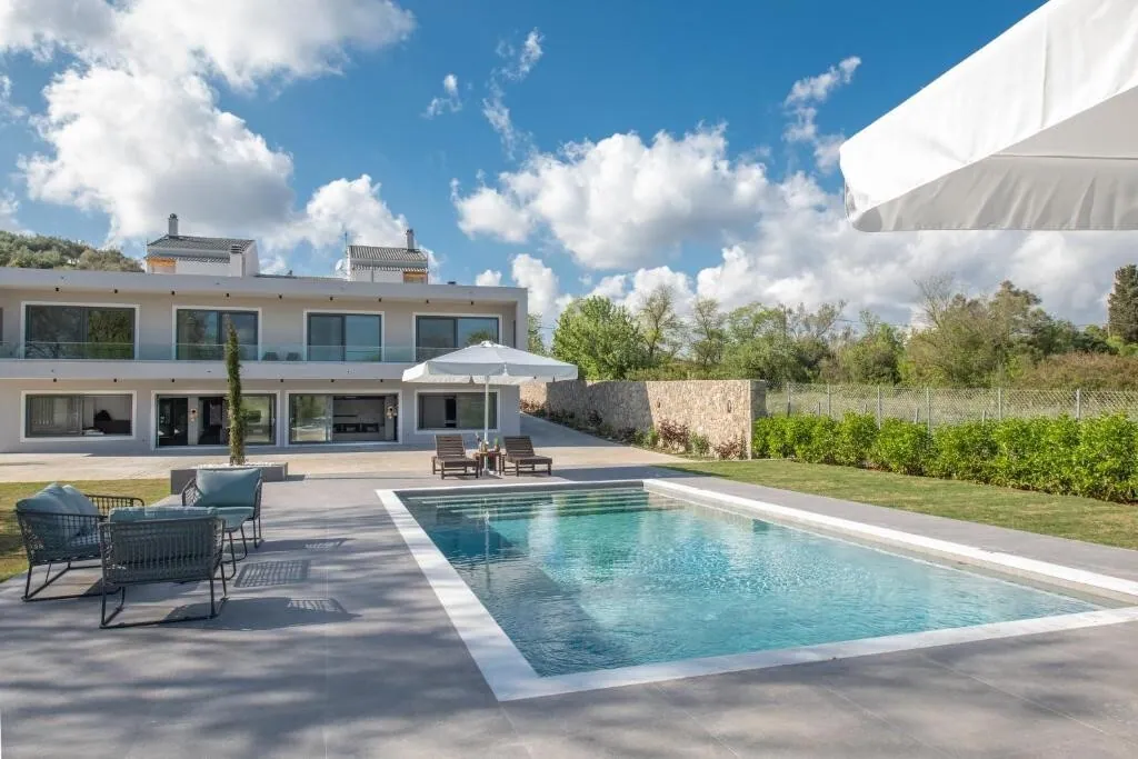 Villa 1000 m² in Corfu - 3