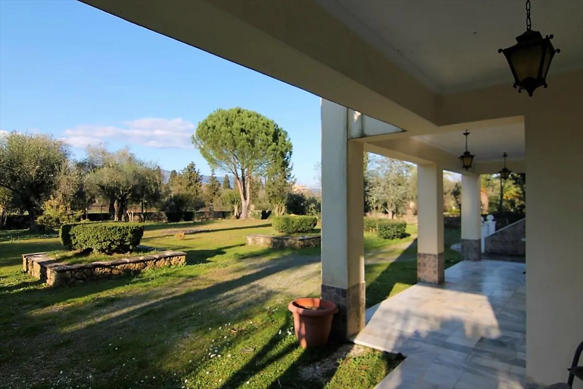Villa 340 m² in Corfu - 4