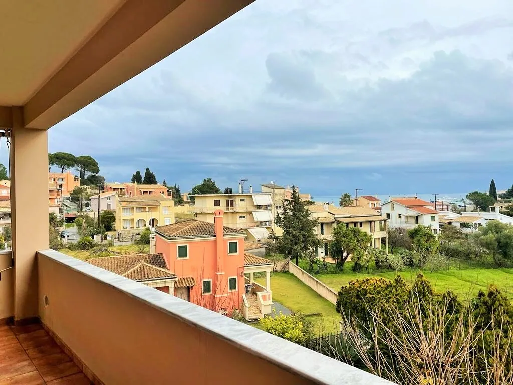 Villa 257 m² in Corfu - 2