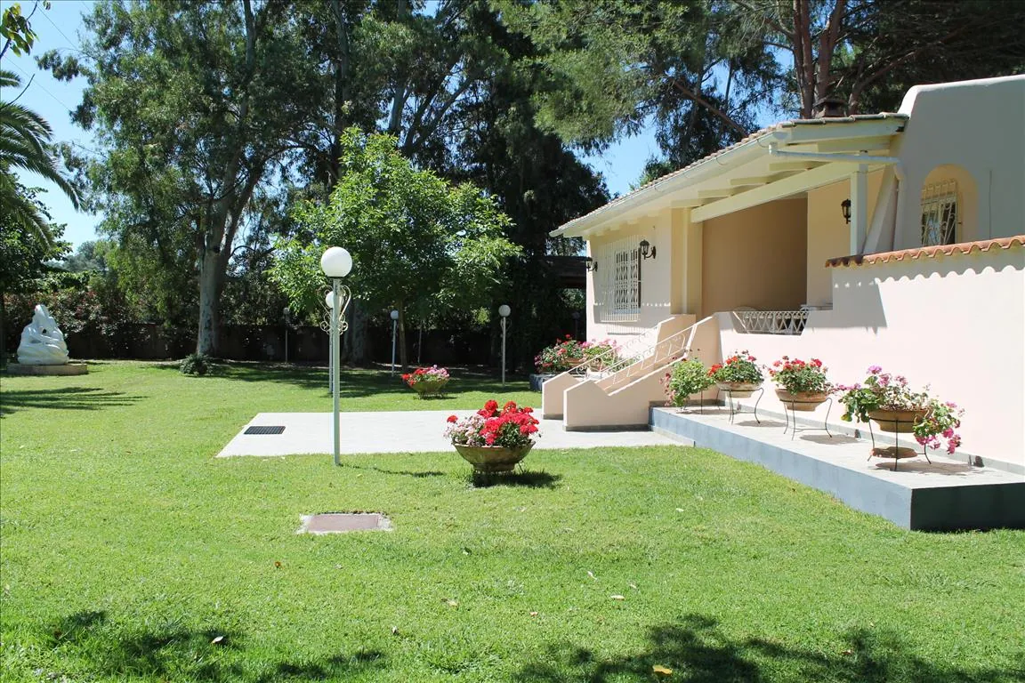 Villa 126 m² in Corfu - 2