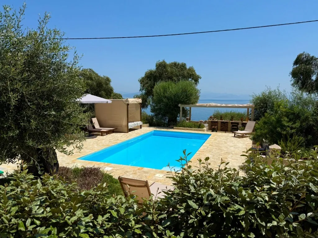 Villa 72 m² in Corfu - 2