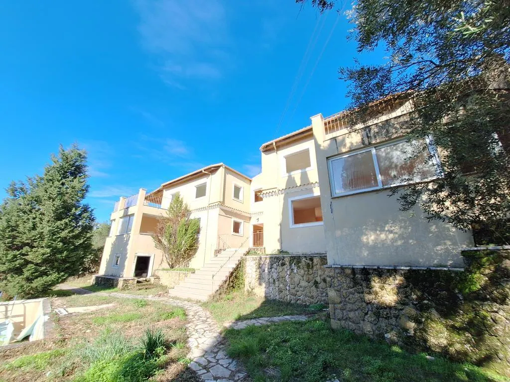 Villa 396 m² in Corfu - 2