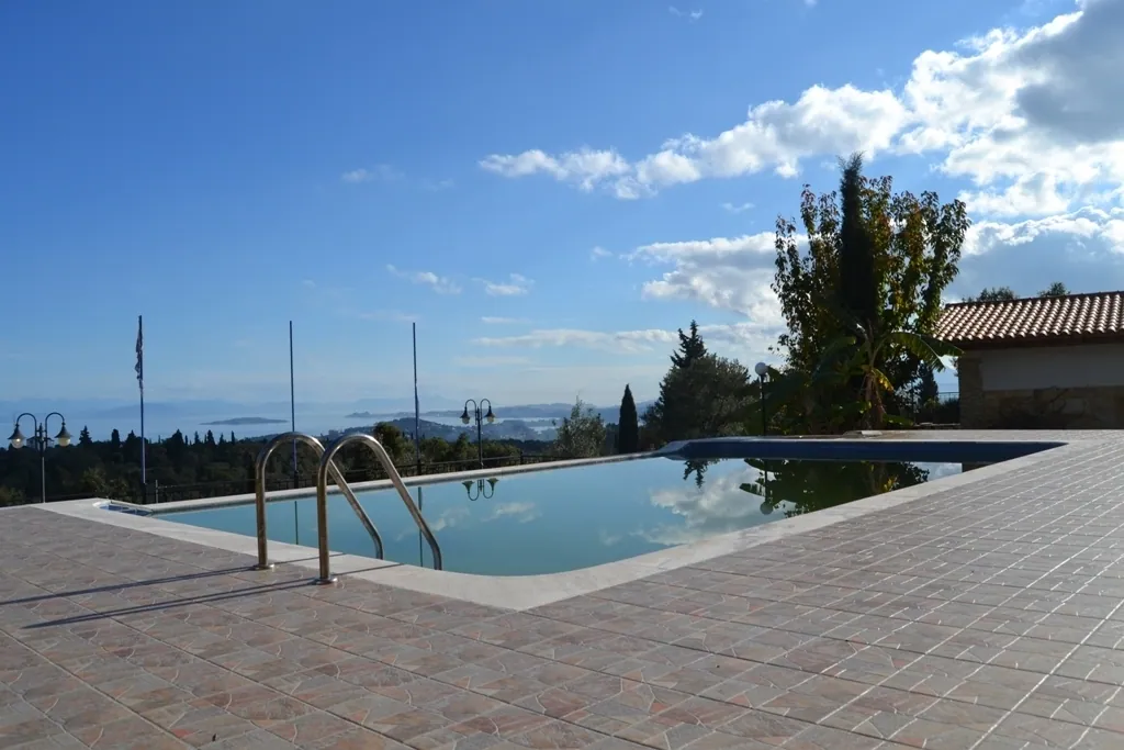 Villa 250 m² in Corfu - 2