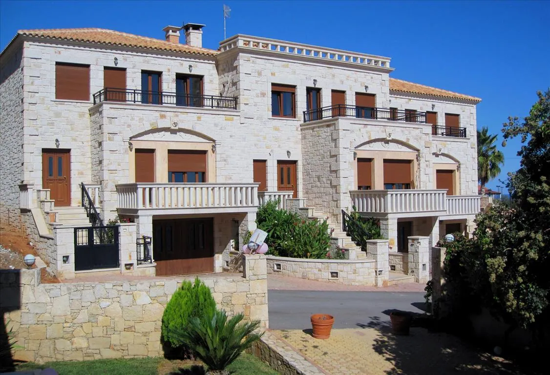 Villa 250 m² in Crete - 2