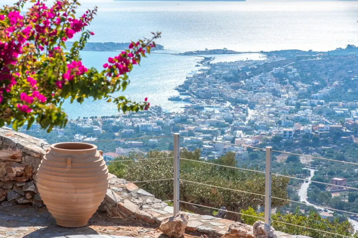 Villa 300 m² in Crete