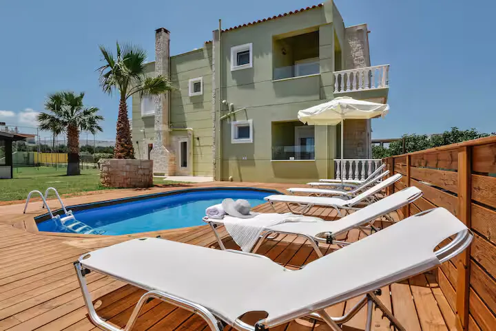 Villa 400 m² in Crete