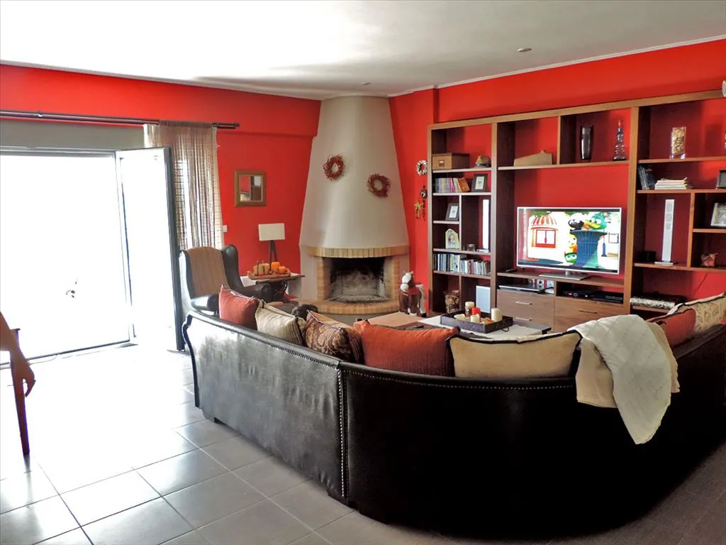 Apartment 117 m² in Evia - 2