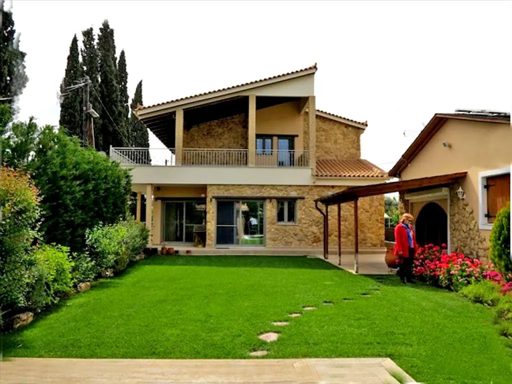 Villa 220 m² in Evia