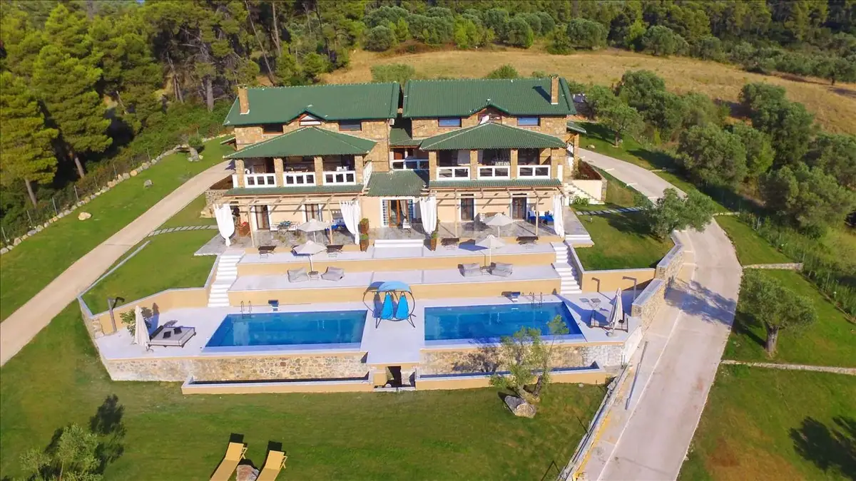 Villa 420 m² in Halkidiki
