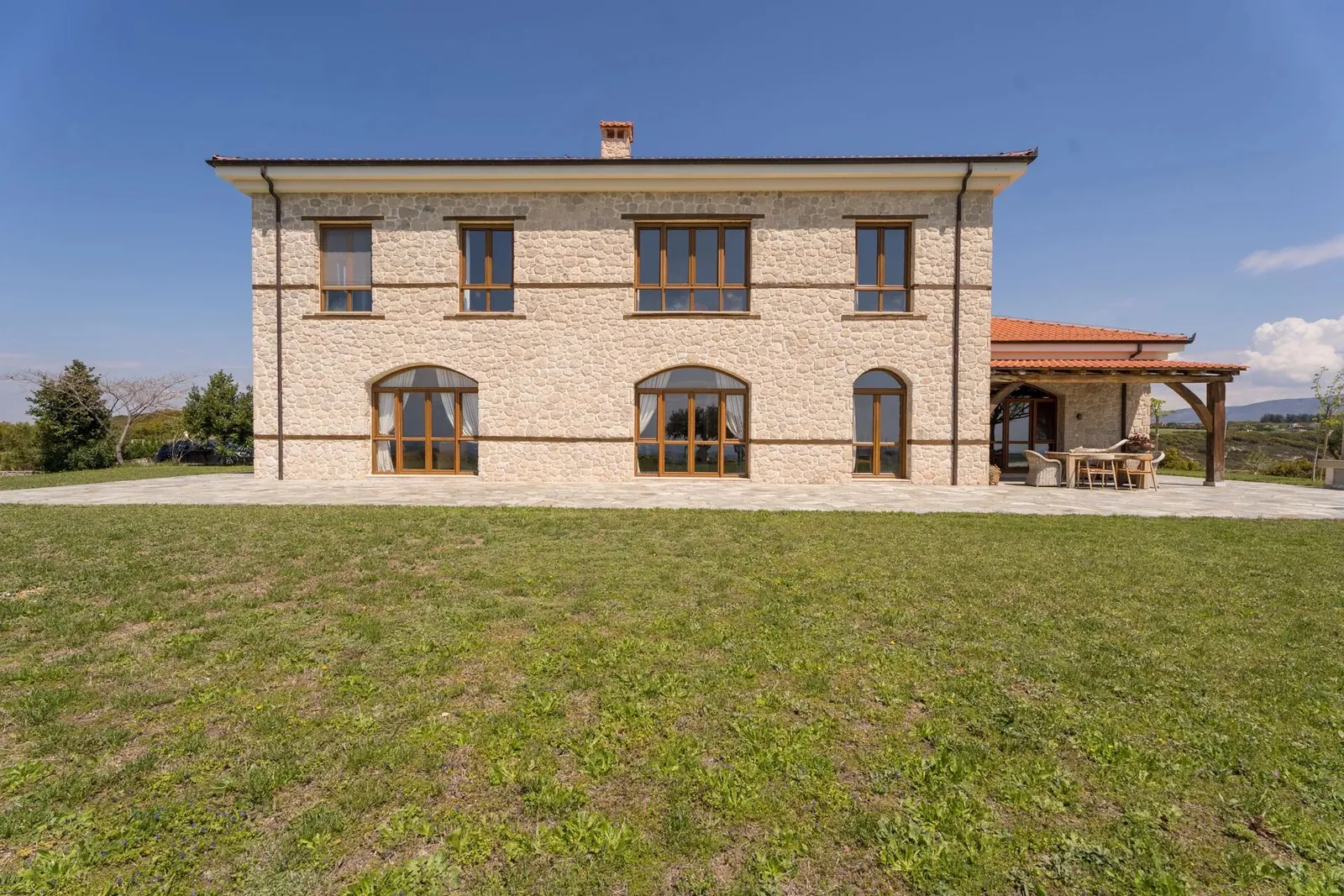 Villa 586 m² in Halkidiki