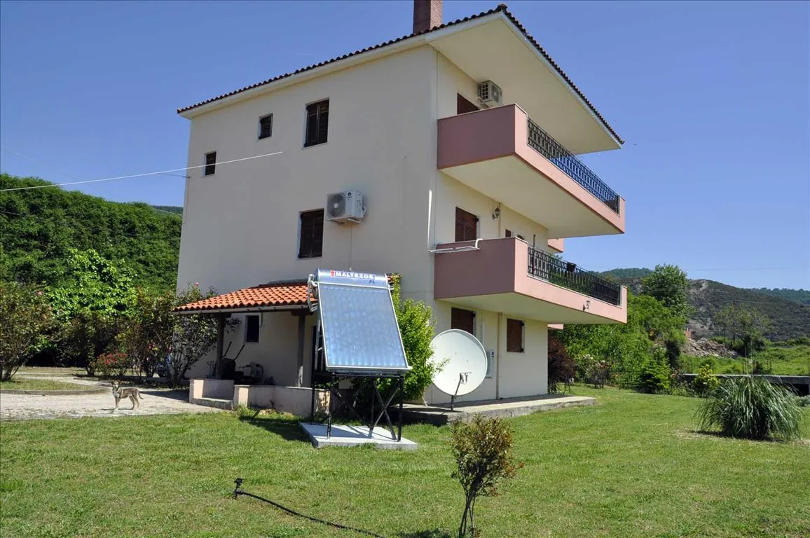 Villa 240 m² in Halkidiki