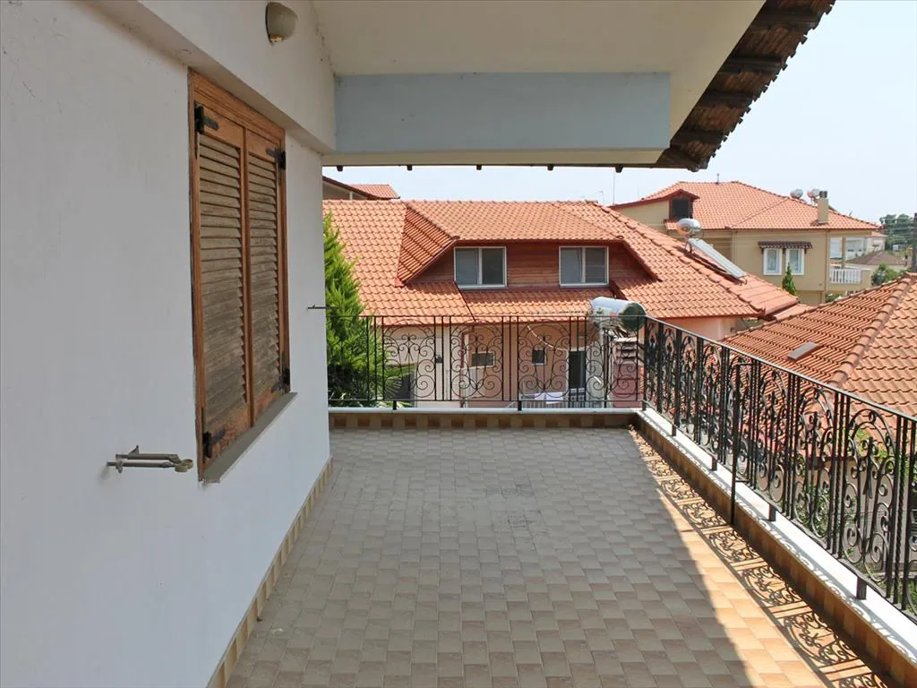 Villa 450 m² in Olympic Riviera - 3