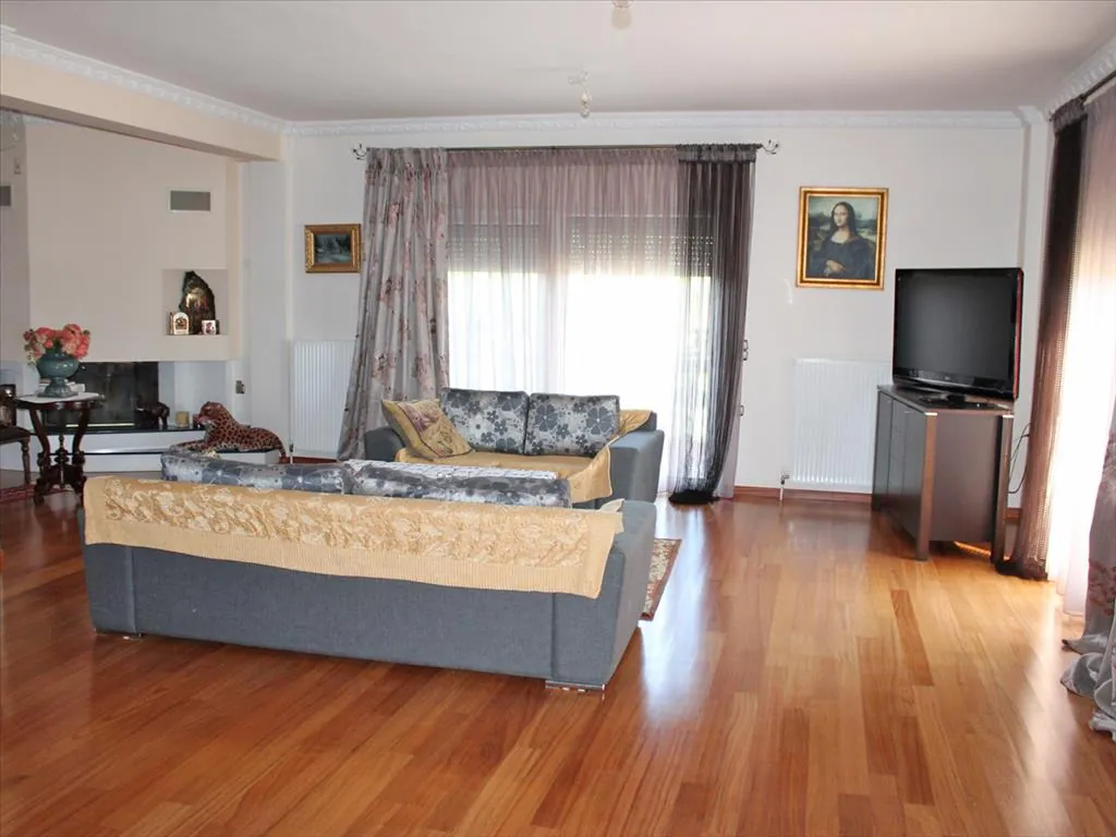 Villa 670 m² in Olympic Riviera - 5