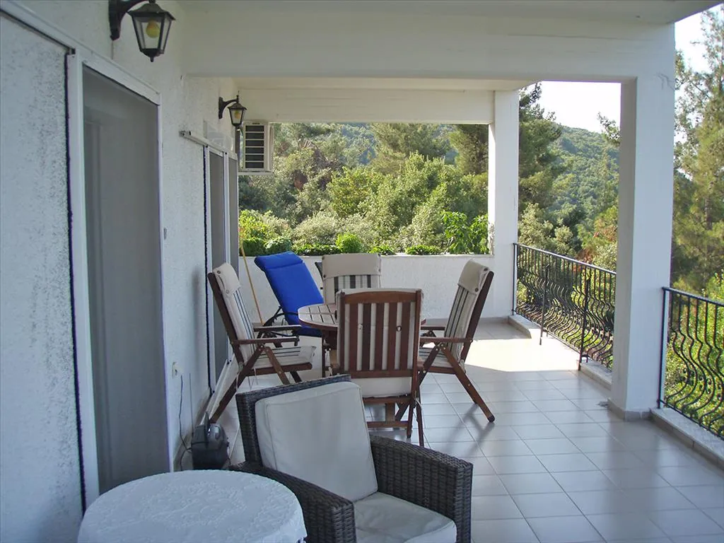 Villa 452 m² in Olympic Riviera - 3