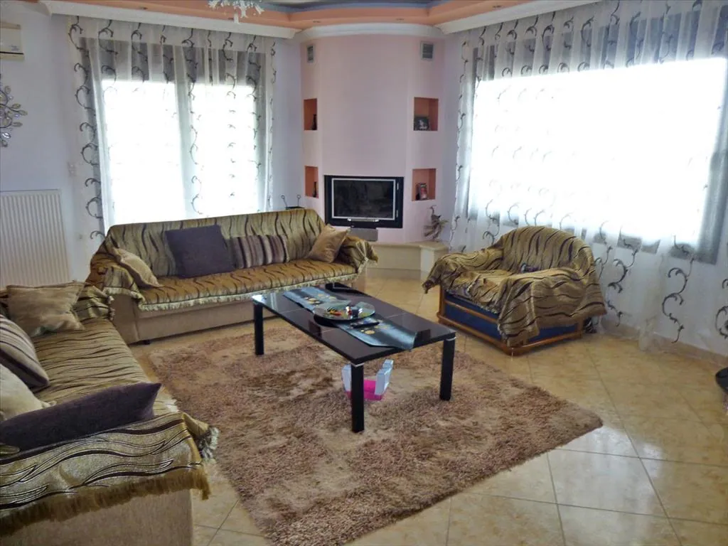 Villa 220 m² in Olympic Riviera - 6