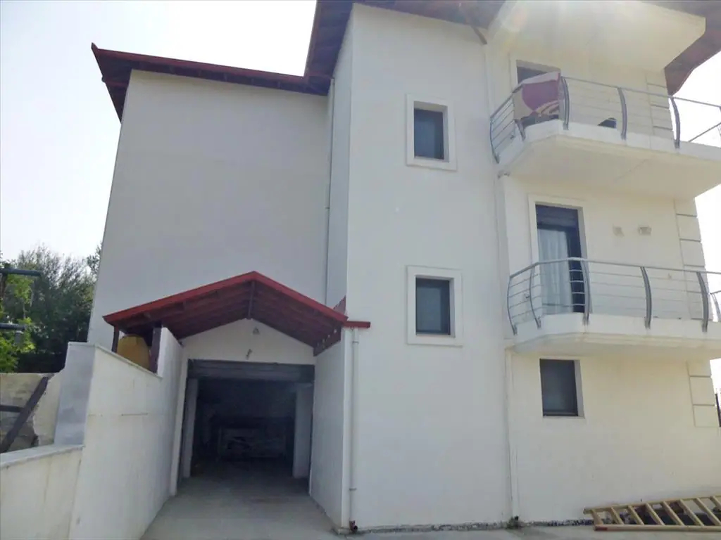 Villa 220 m² in Olympic Riviera - 9