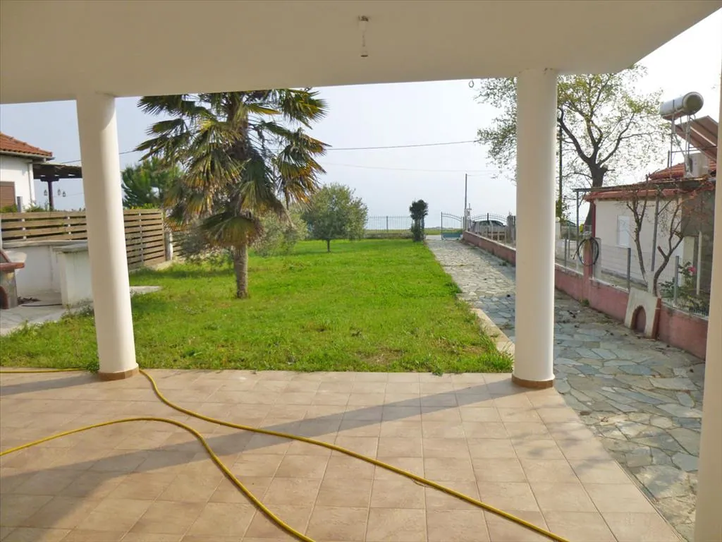 Villa 200 m² in Olympic Riviera - 2
