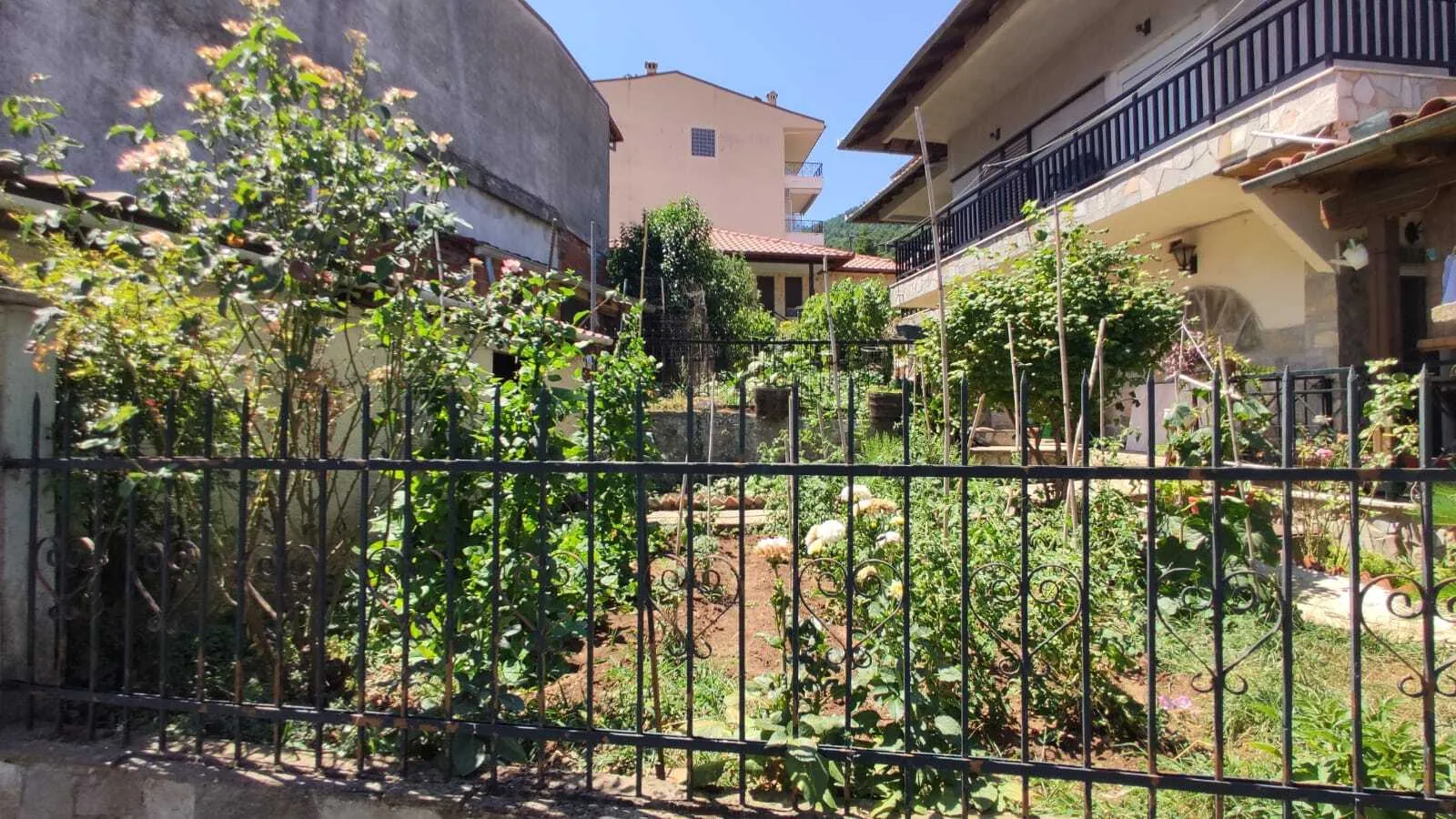 Villa 255 m² in Olympic Riviera