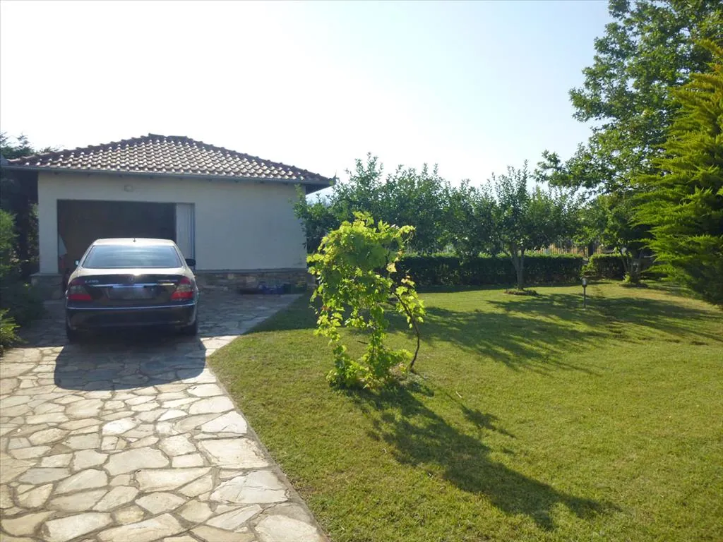 Villa 220 m² in Olympic Riviera - 3
