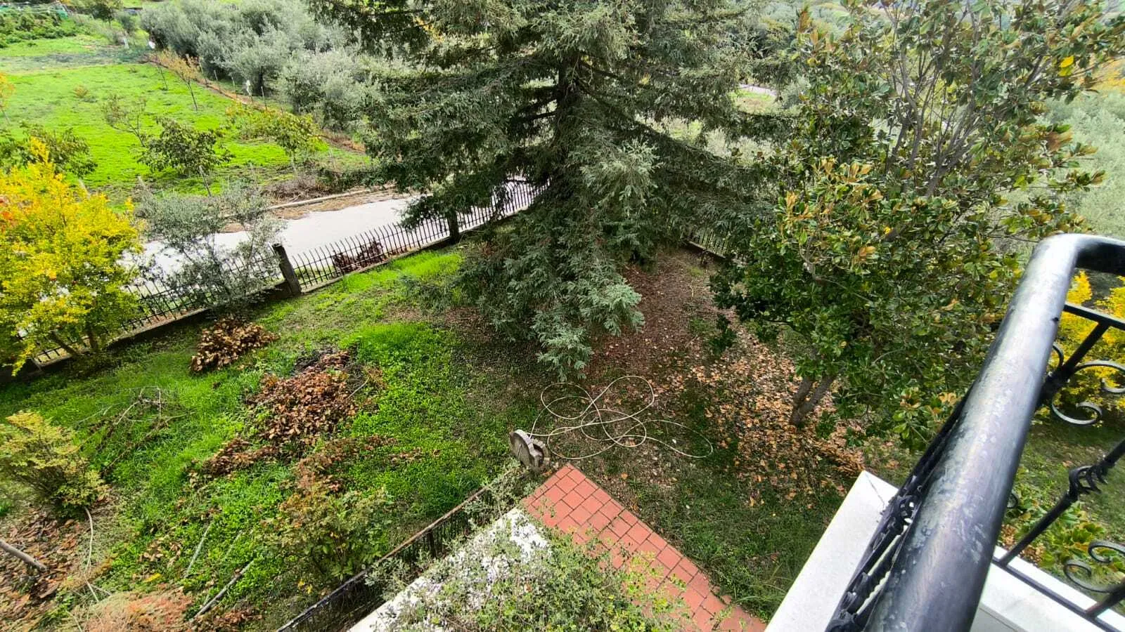 Villa 300 m² in Olympic Riviera - 3