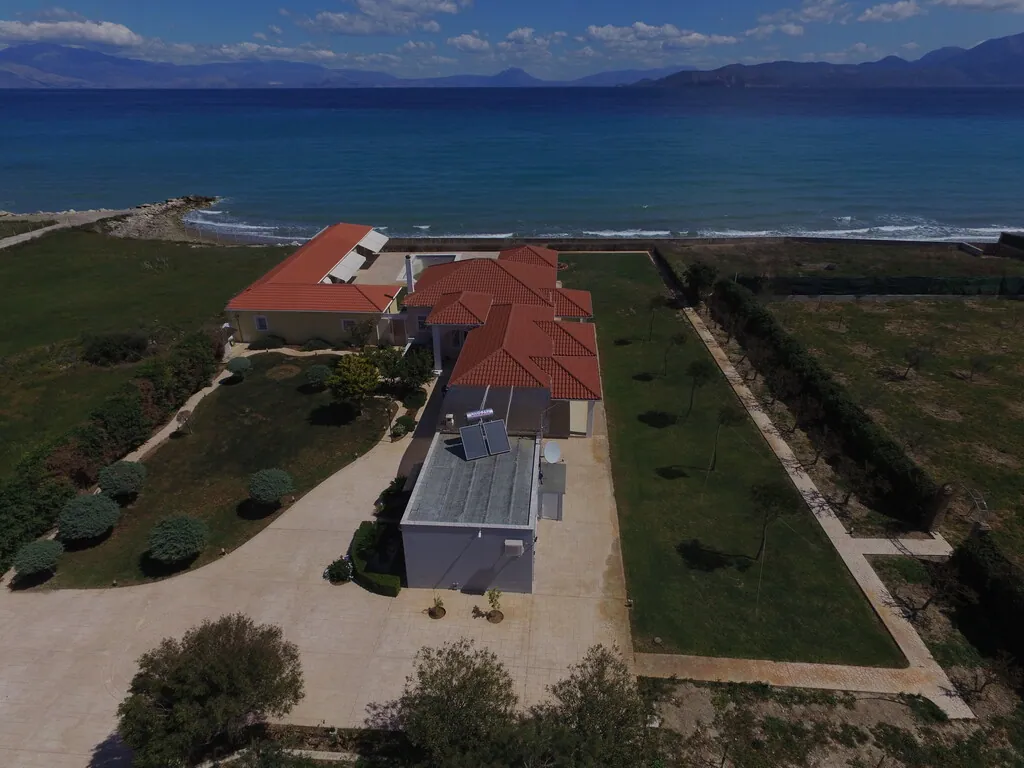 Villa 605 m² in Peloponnese - 3