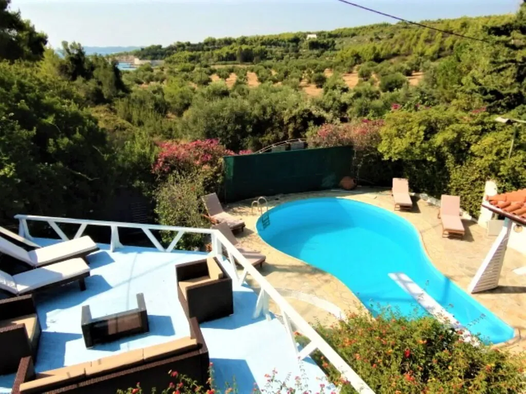 Villa 165 m² in Peloponnese