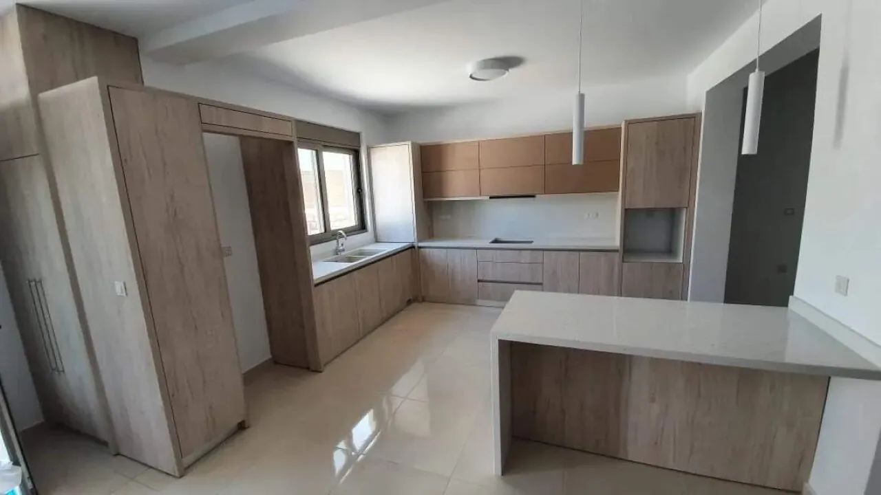Villa 200 m² in Rhodes - 5
