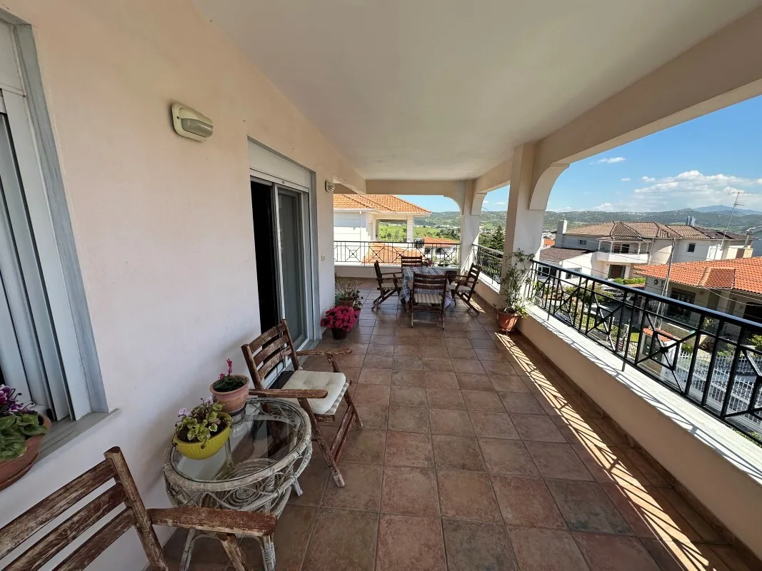 Apartment 200 m² in Thessaloniki suburbs