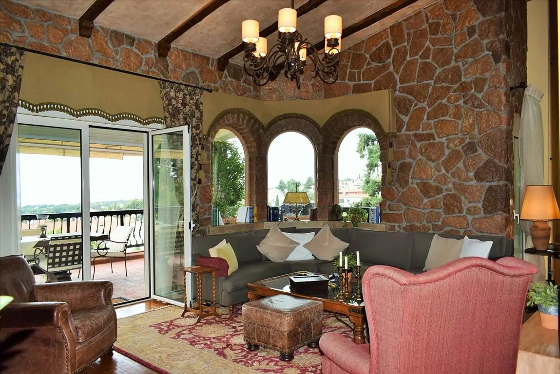 Apartment 350 m² in Thessaloniki suburbs - 9