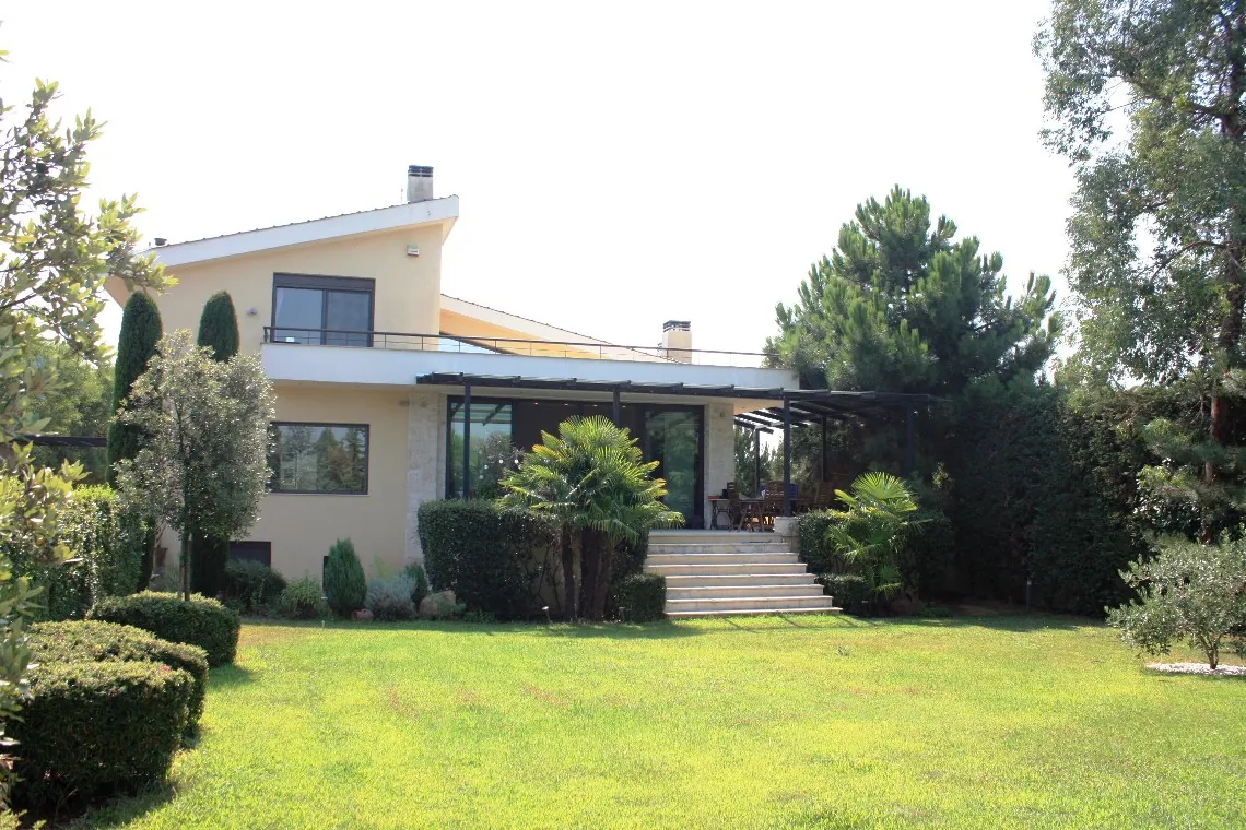 Villa 600 m² in Thessaloniki