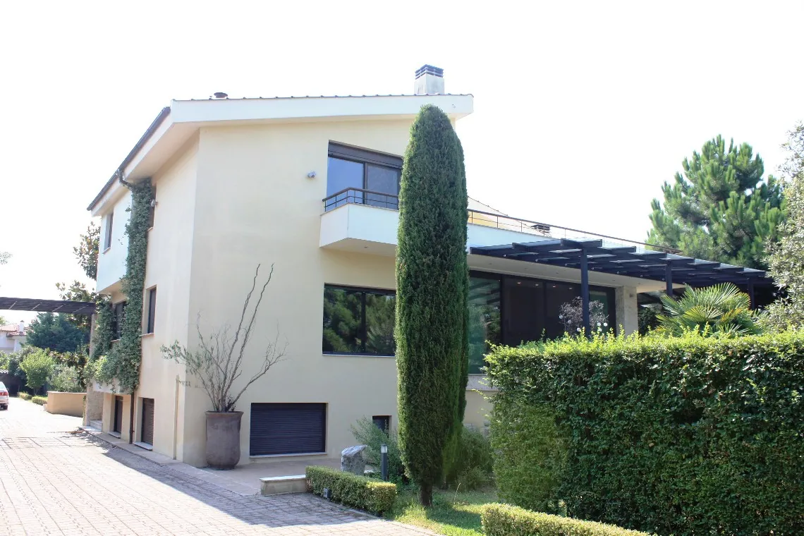 Villa 600 m² in Thessaloniki - 4