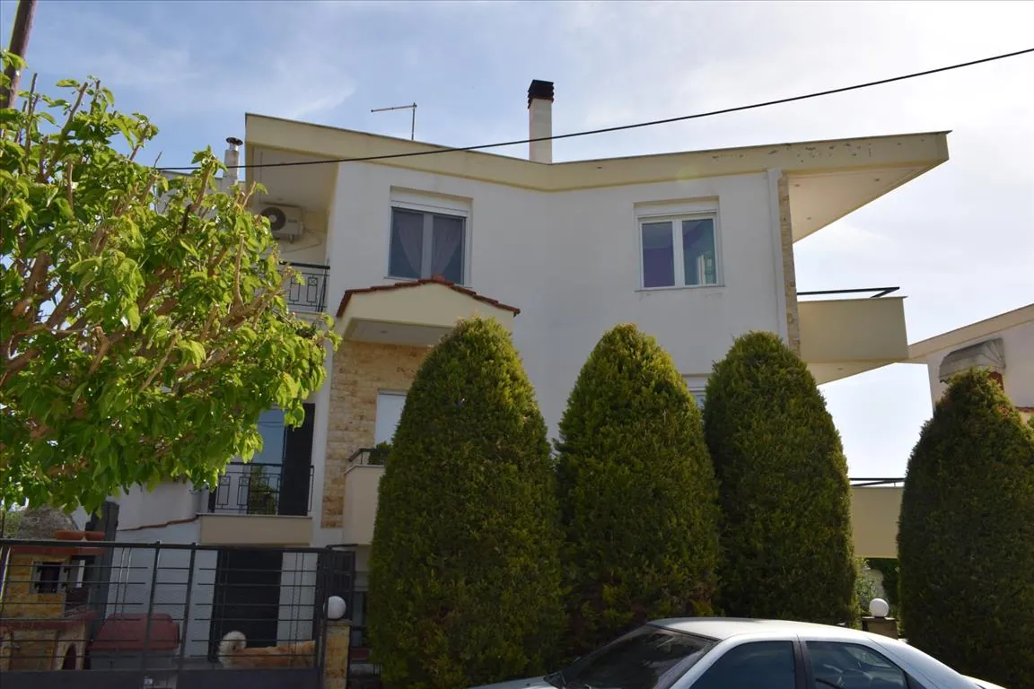 Villa 180 m² in Thessaloniki suburbs