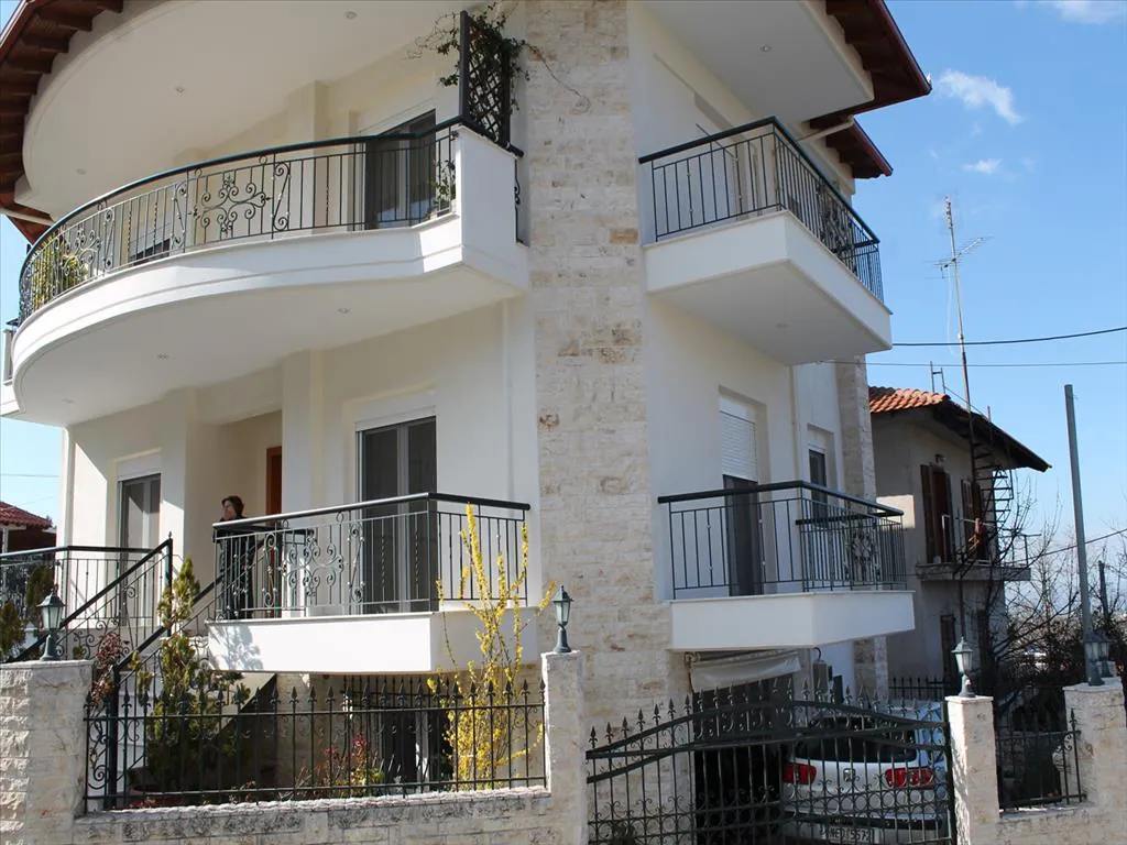 Villa 270 m² in Thessaloniki suburbs - 2