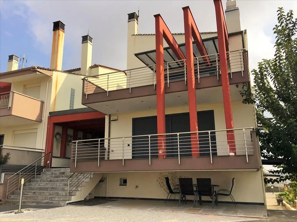 Villa 500 m² in Thessaloniki suburbs