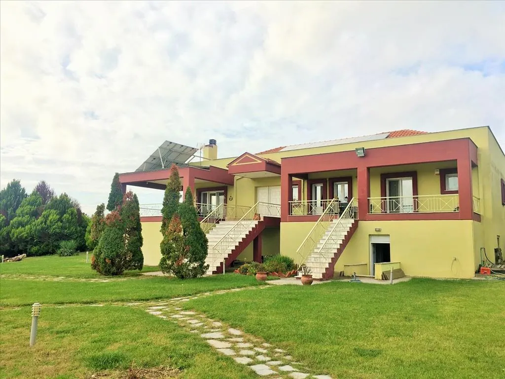 Villa 167 m² in Thessaloniki suburbs