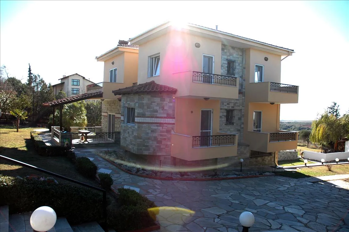 Villa 285 m² in Thessaloniki suburbs - 5