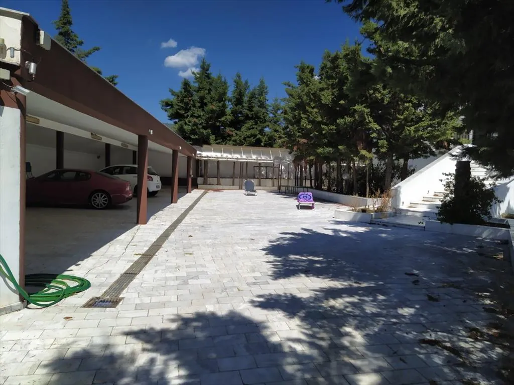 Villa 1100 m² in Thessaloniki suburbs - 4