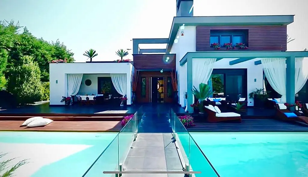 Villa 1300 m² in Thessaloniki suburbs - 2