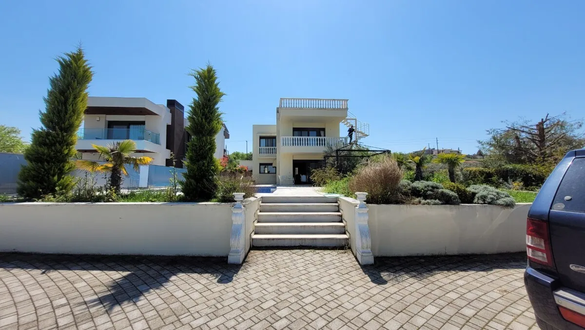 Villa 167 m² in Thessaloniki suburbs
