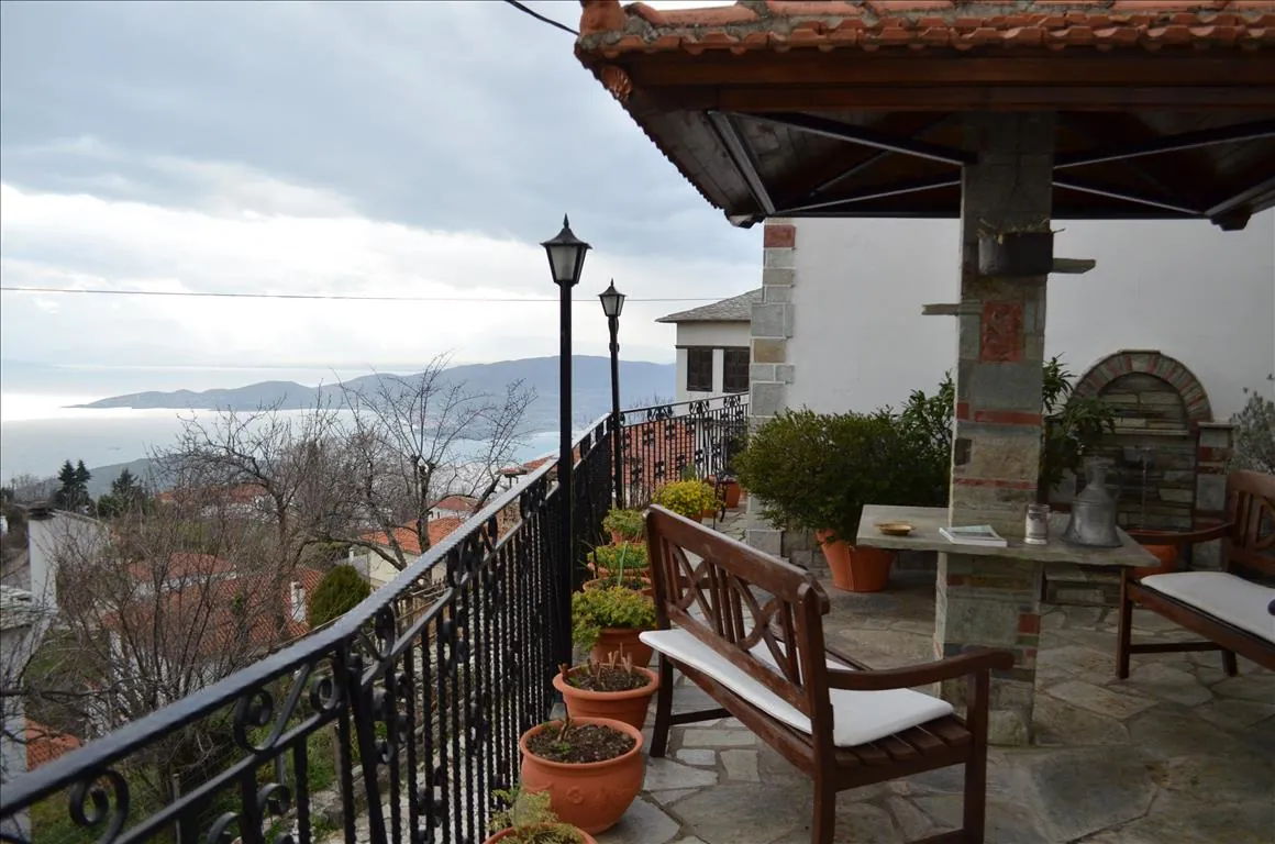 Villa 140 m² in Volos - 4