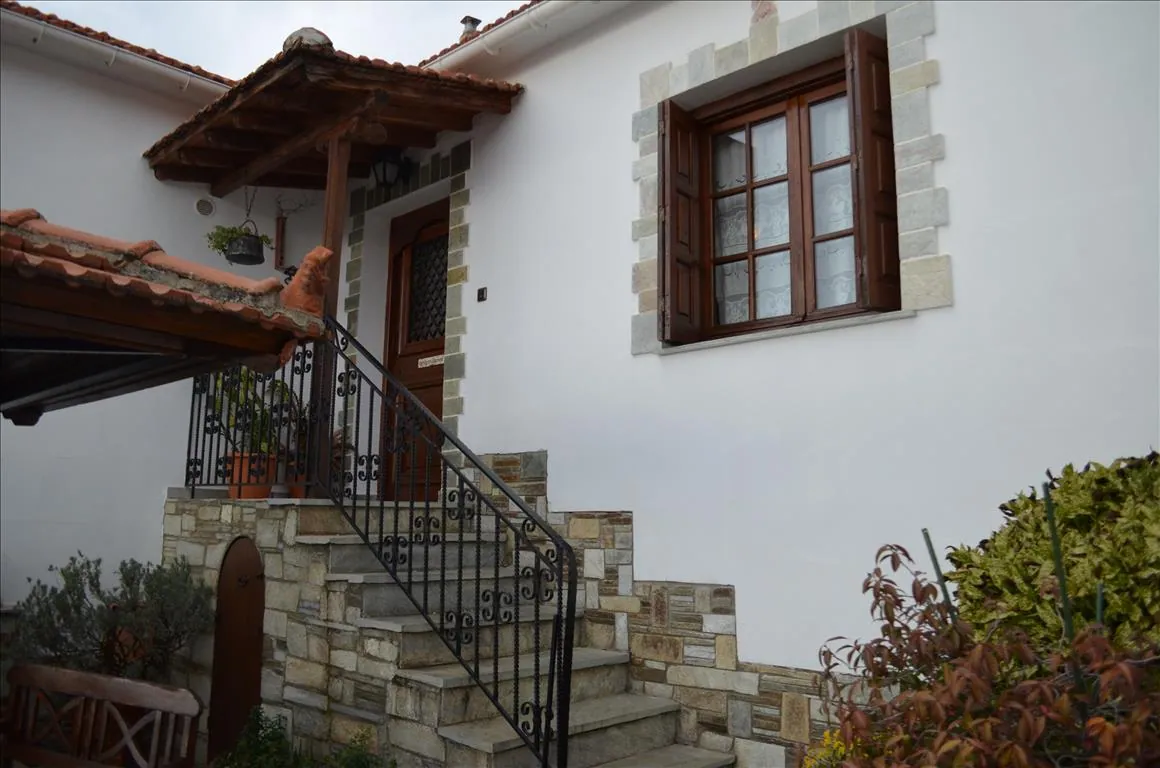 Villa 140 m² in Volos - 5