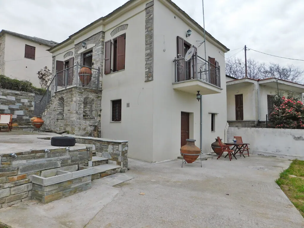 Villa 280 m² in Volos - 2