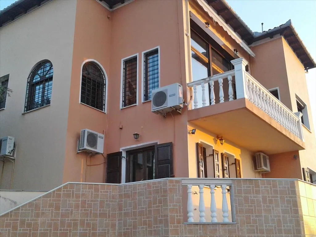 Villa 320 m² in Volos - 2