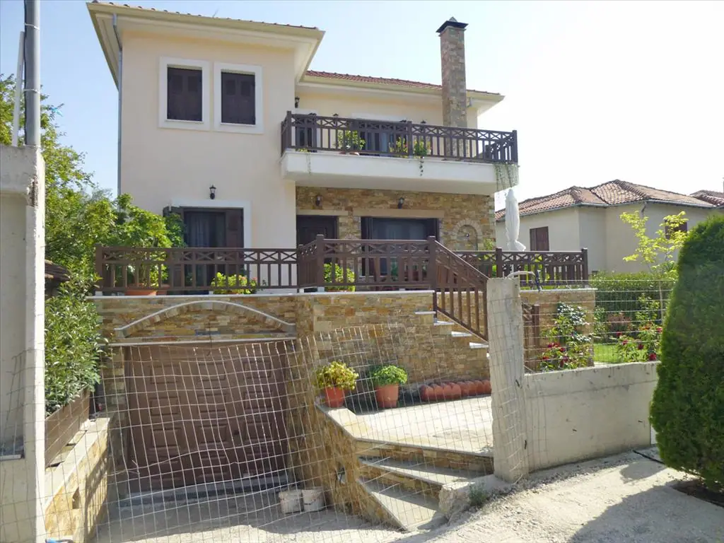 Villa 175 m² in Volos - 11