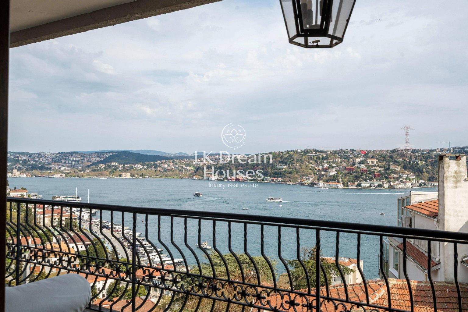 Sea-view apartment in Bebek - 3