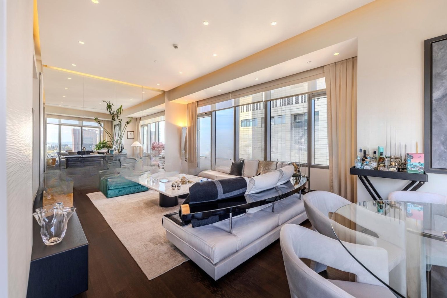 3+1 apartment in a gated community in Sarıyer - 3