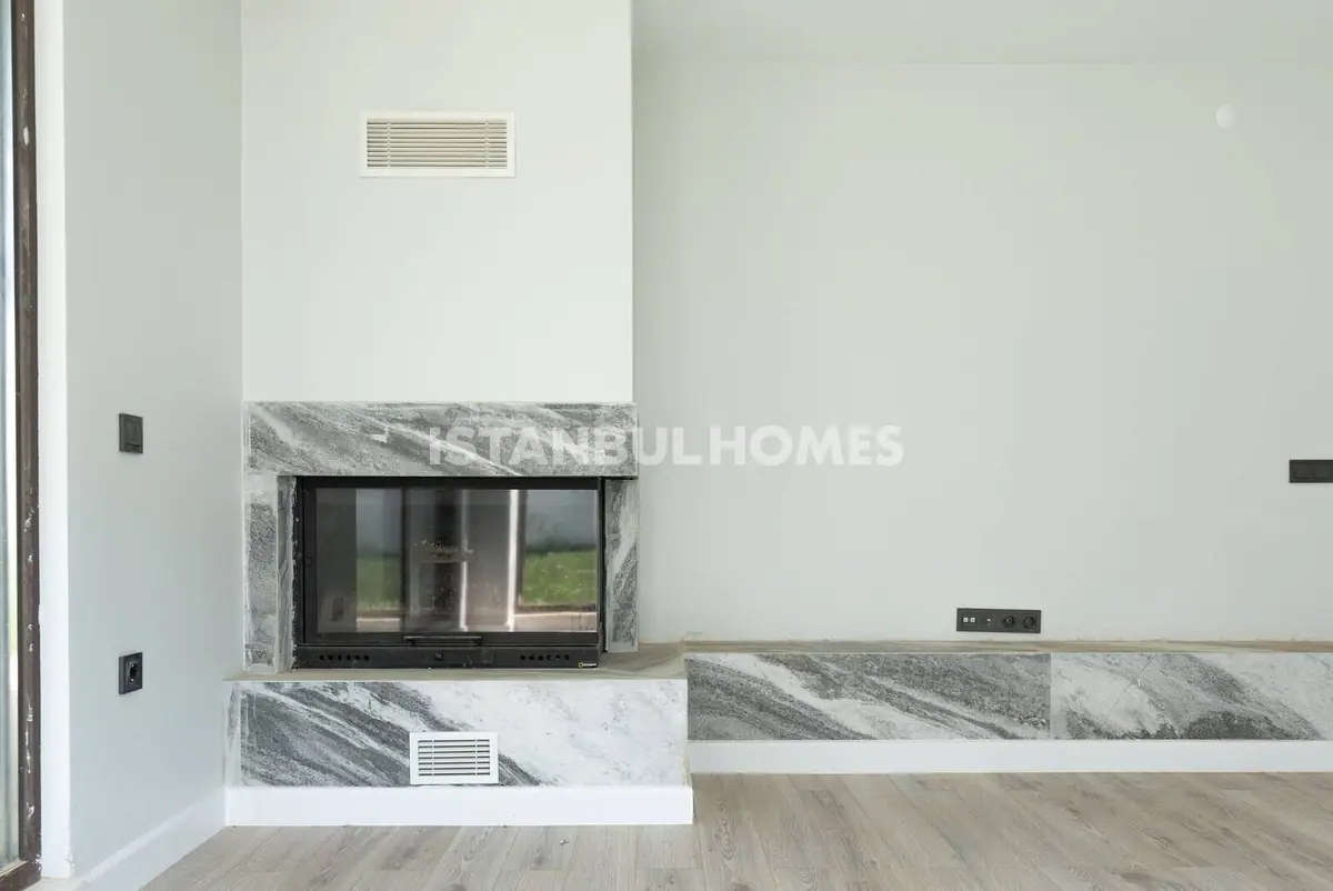 Apartment in Istanbul - 6