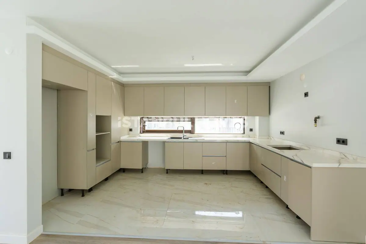 Apartment in Istanbul - 7