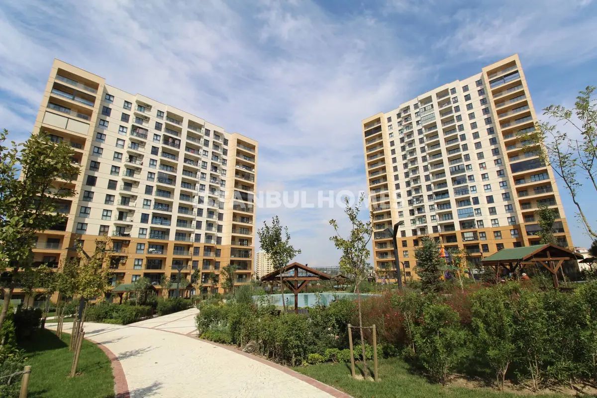 Apartment 133 m² in Istanbul - 4
